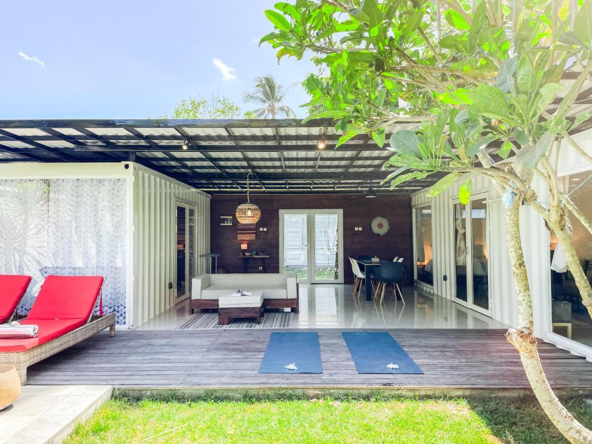 Villa Kotak Surfers Escape Reopening Rates Apply Now Selong Belanak Eksteriør bilde